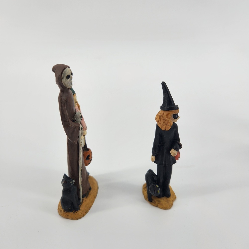 Halloween Village Set Haunted Houses Trick or Treaters Ghost Pumpkin Decor 4pc - Picture 9 of 9